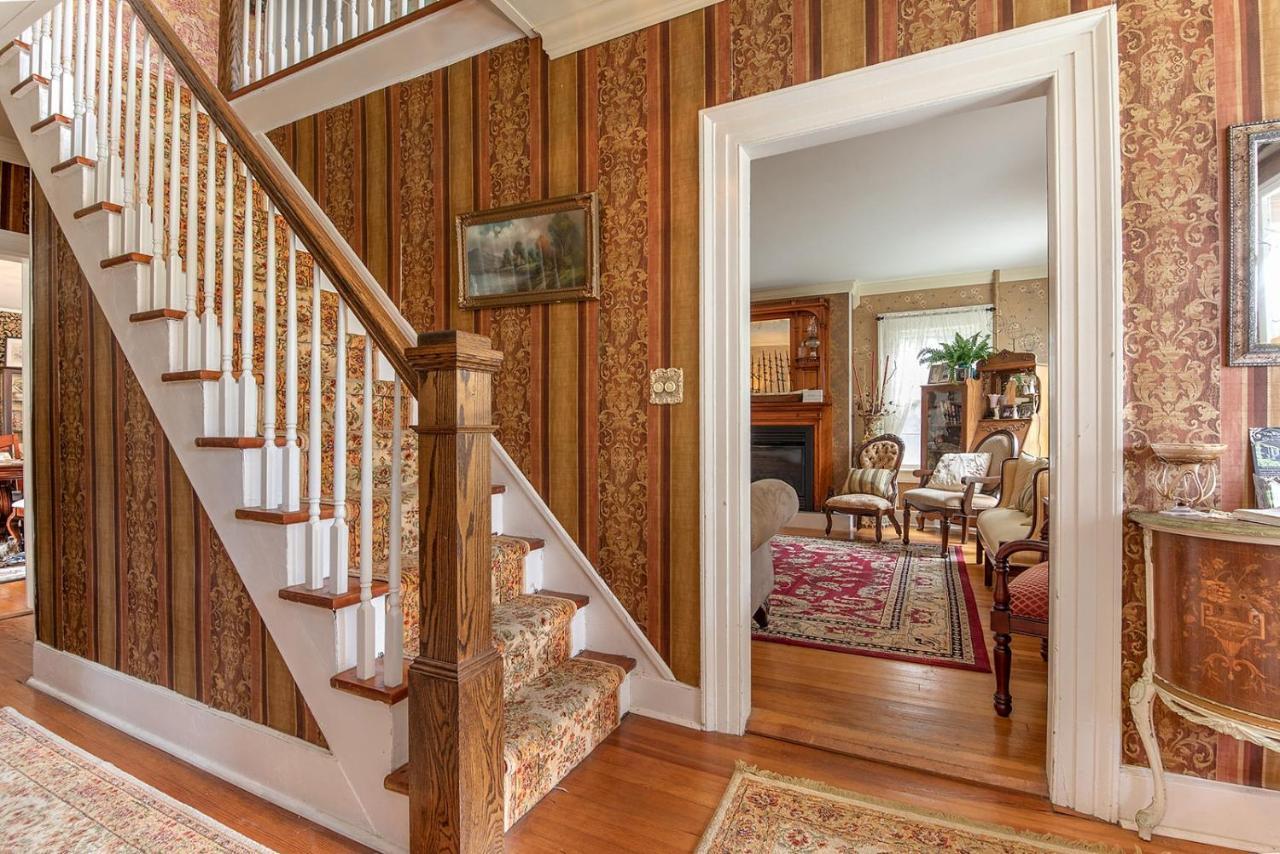 Van Winkle Inn Greenville Dış mekan fotoğraf